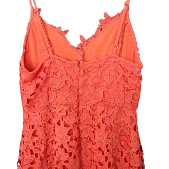 ASTR The Label Coral Lace Midi Dress XS Romantic Lace Crochet Wedding Guest - Picture 5 of 12